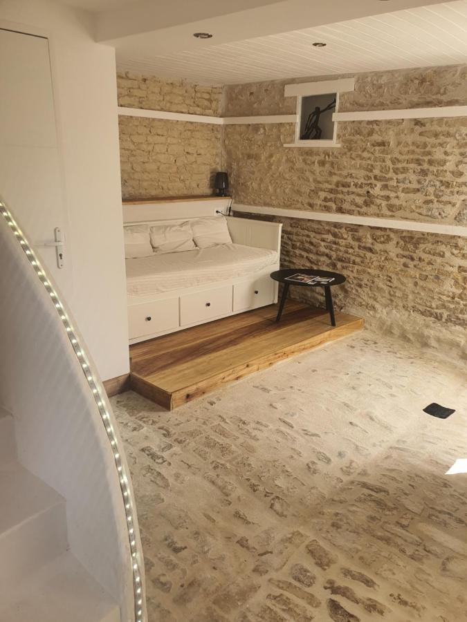 Appartamento La P'tite Écurie Saint-Jean-de-Liversay Esterno foto